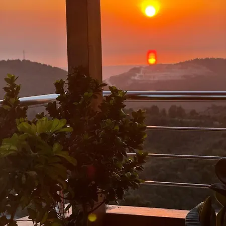 Panoramic Escape Bami * Κρούγια